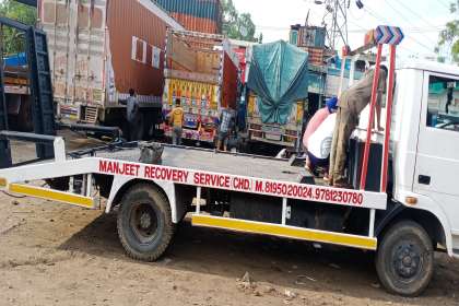 Manjeet Towing Services, Best Flatbed Towing Service In Chandigarh, 7 Top Car Towing Service In Chandigarh, 24 Hour Car Towing Service In Chandigarh , Car Towing Service near me, Car Tow Van near me